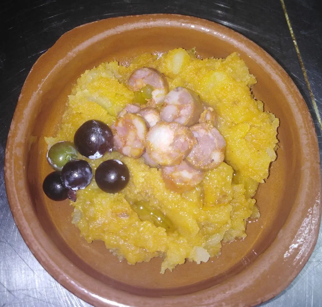 Menu_Restaurante @ Hostal restaurante San Cristobal_Casasimarro_image_4