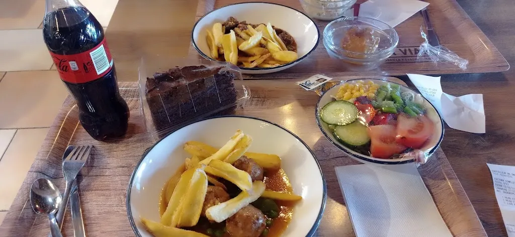 Menu_Área de Servicio Castillejo de Iniesta La Vianda _Castillejo de Iniesta_image_9