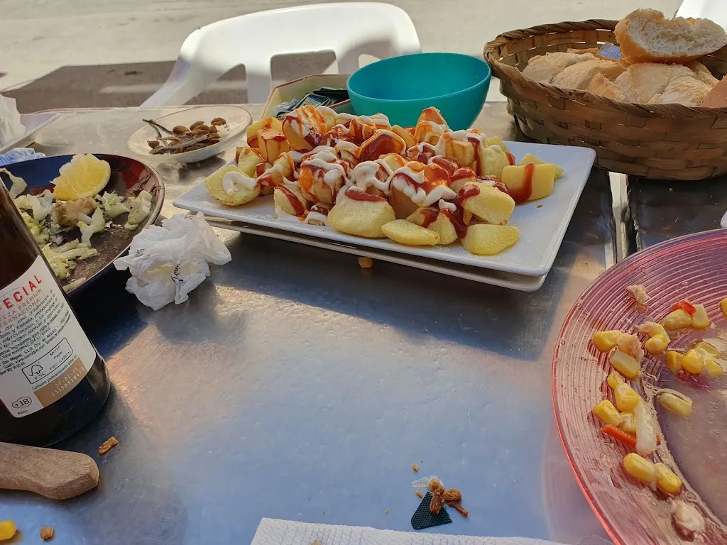 Menu_Cafetería Nhora_Enguídanos_image_1