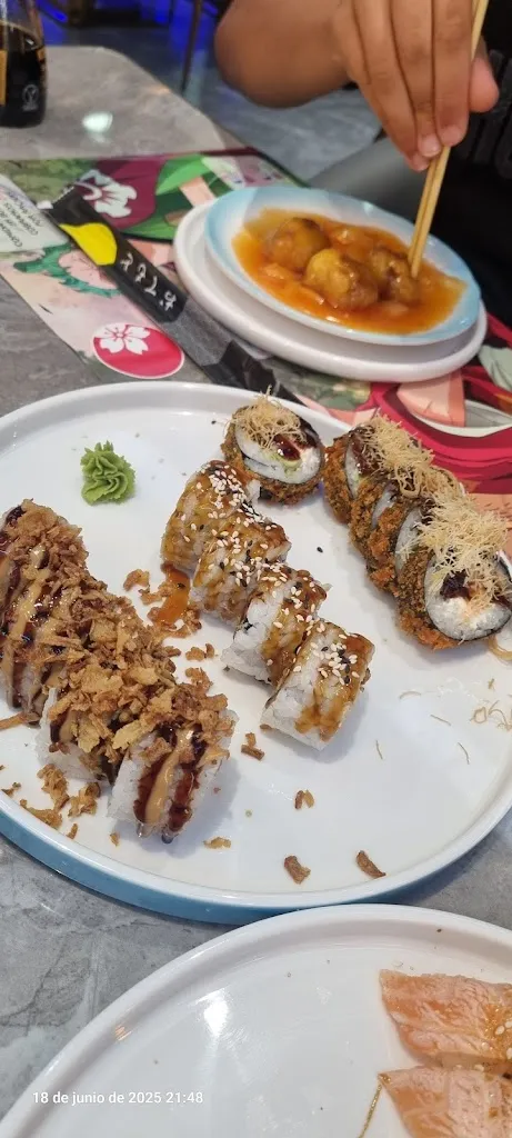 Ximena Amigo_Kyoka Pozuelo_Pozuelo_review