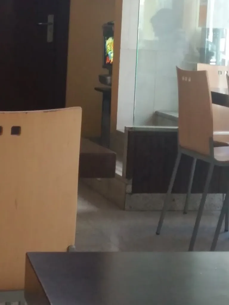 P.P Lopez Cade_Bar Gabaldon_Gabaldón_review