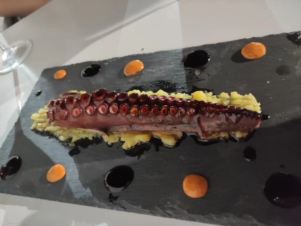 Bar Restaurante “La Garrota”_Hinojosos Los_slider_image_2