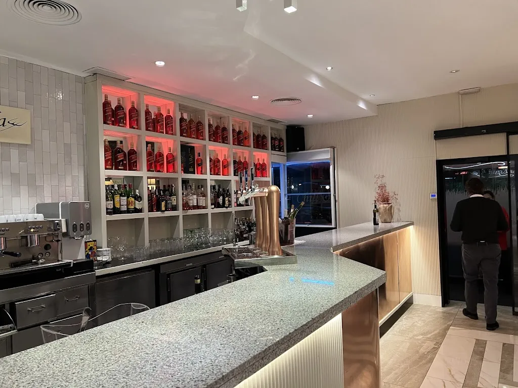 Simone Ugo_La Española Restaurant_Pozuelo_review