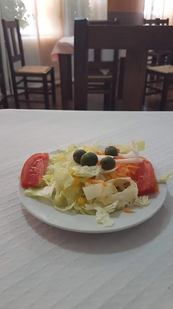 Quique Hernandez_Bar C.S Gdi_Graja de Iniesta_review