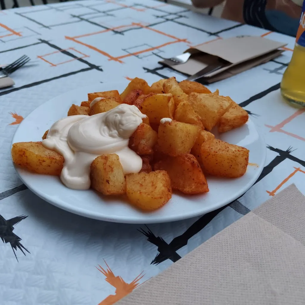 Cafetería Aries_Herrumblar El_slider_image_3