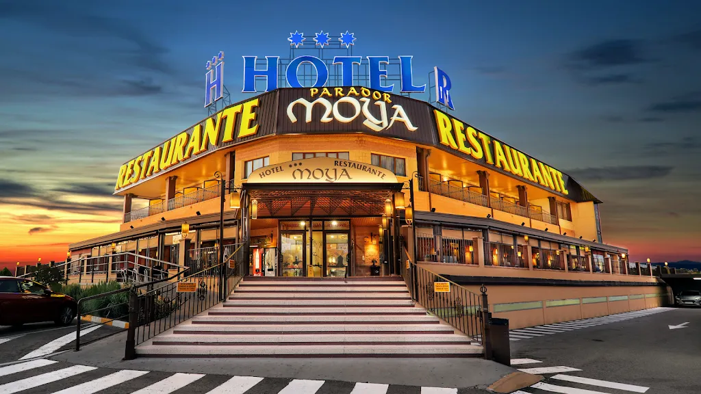 Moya Hotel Restaurante_Honrubia_slider_image_1