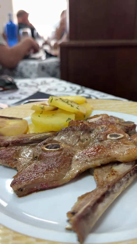 Hostal Restaurante Marino_Honrubia_slider_image_2