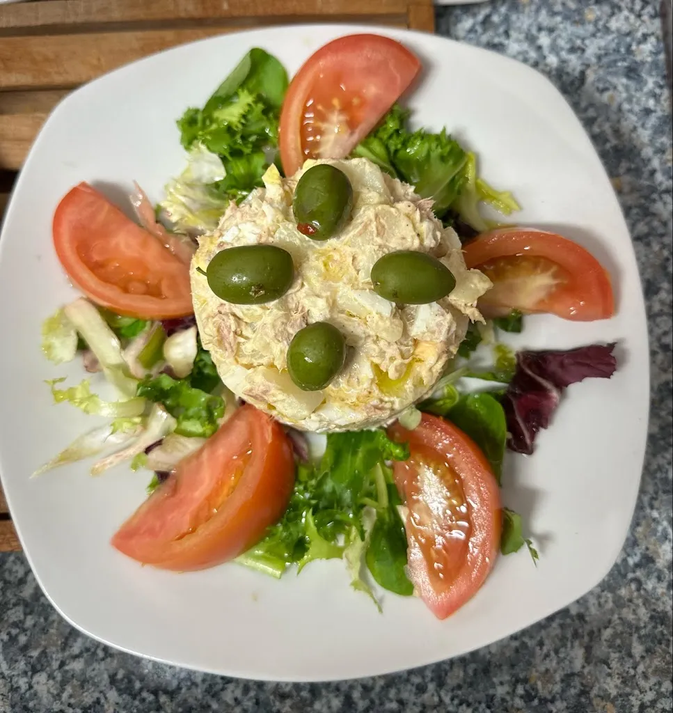 Jorge Rosales_BAR-MESÓN Bora Bora._Huerta del Marquesado_review