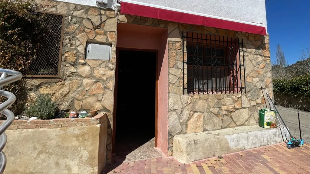 BAR EL NANO_Huerta del Marquesado_slider_image_2