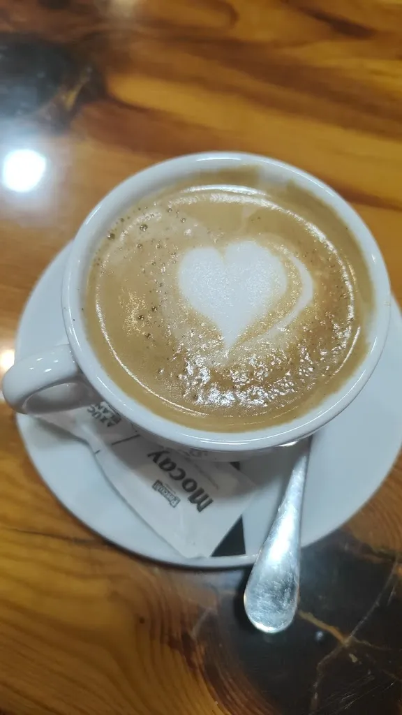 Simon Lucendo_Bar La Cueva_Huete_review