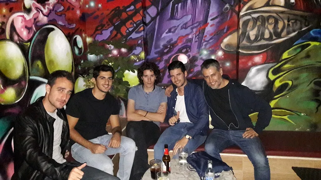 José Alberto Valdivieso Taborga_Pub Viejo_Ledaña_recensione