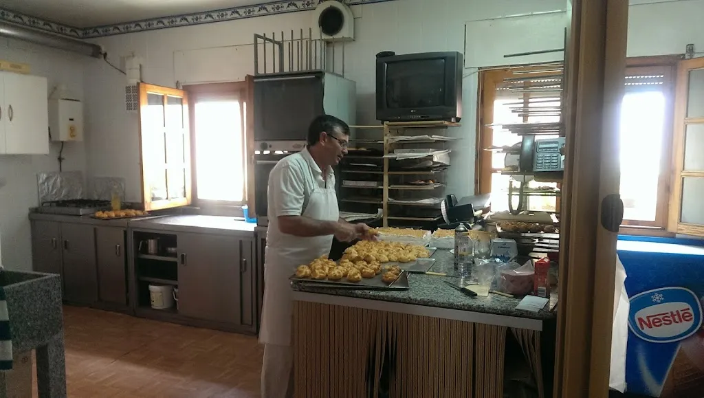 PASTELERÍA HELADERÍA BAR Molta Vita._Landete_slider_image_3