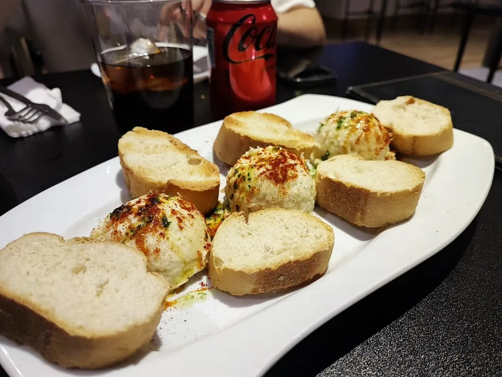 Cambalache Plaza_Landete_slider_image_3