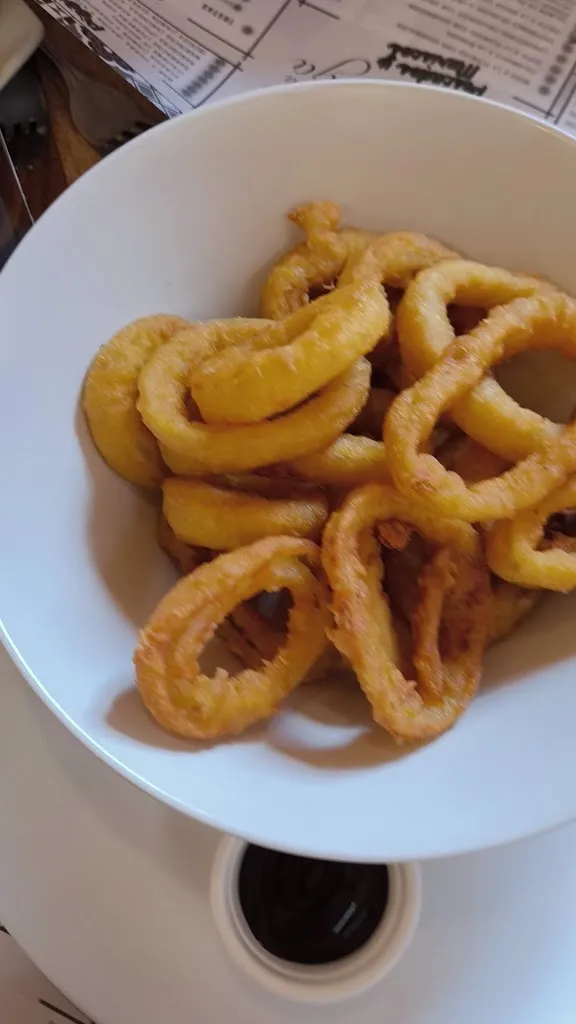 Alba Pérez Galán_Finca La Bodega_Mesas Las_review