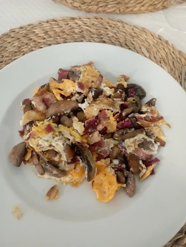 Menu_Restaurante Sevilla Vedija_Mesas Las_image_4