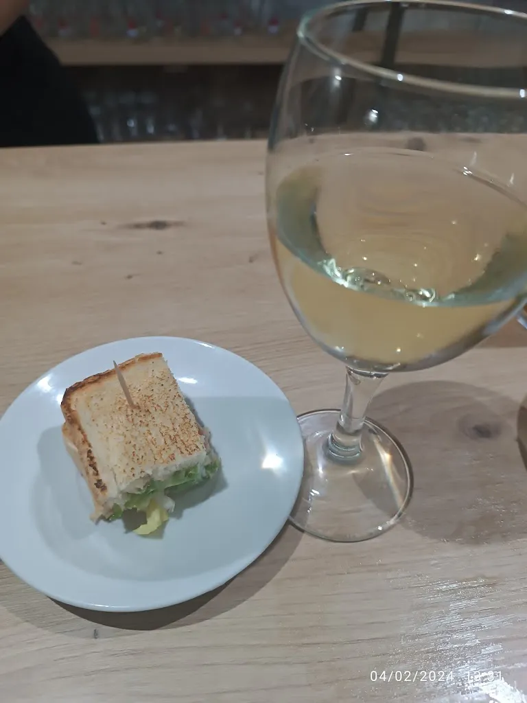 Menu_BAR ACUARIUNS._Mesas Las_image_8