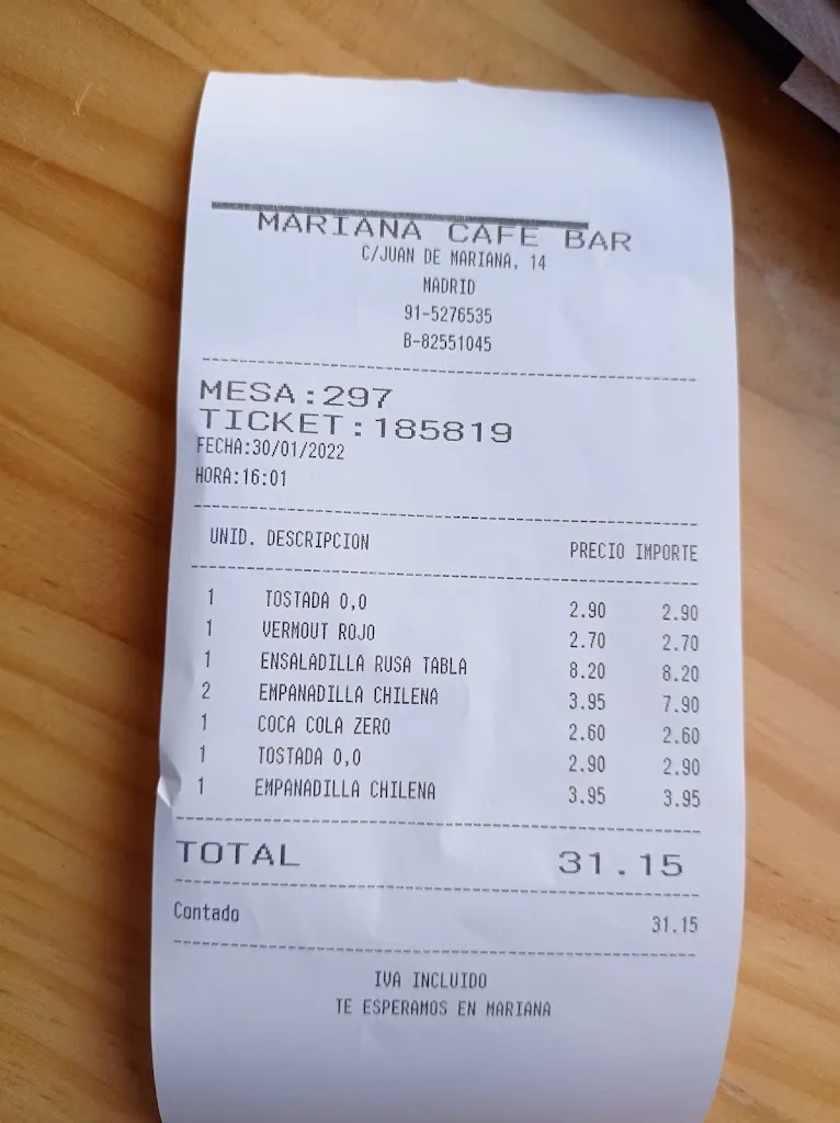 Alejandro JiGo_Mariana Café Bar & After Work_Mariana_review