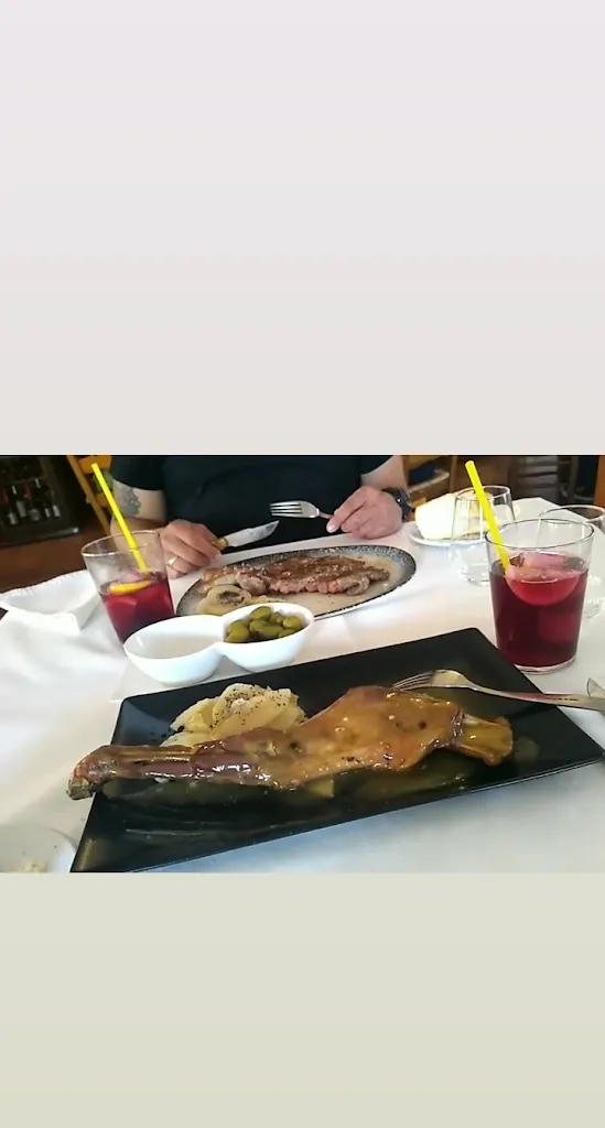 Restaurante El Fogón de Enrique_Mota de Altarejos_slider_image_2