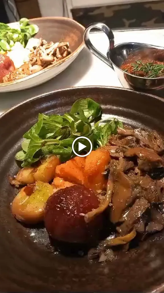 Restaurante Poncio by Willy Moya_Moya_slider_image_2