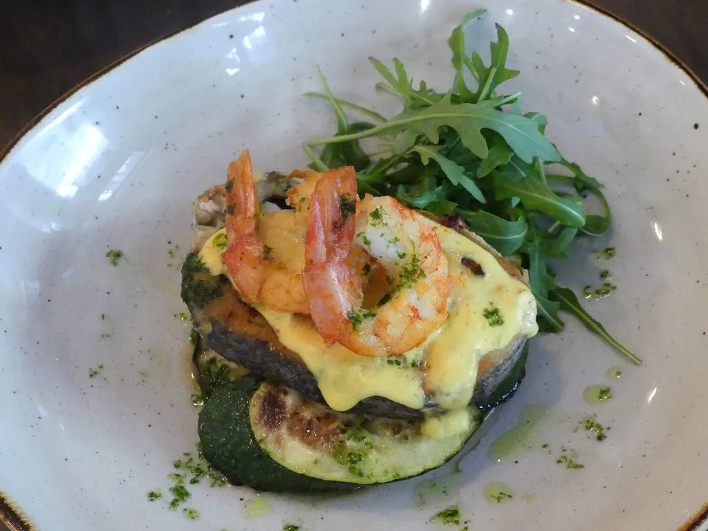 La Prensa. Bar Restaurantes en Gran Vía_Moya_slider_image_3