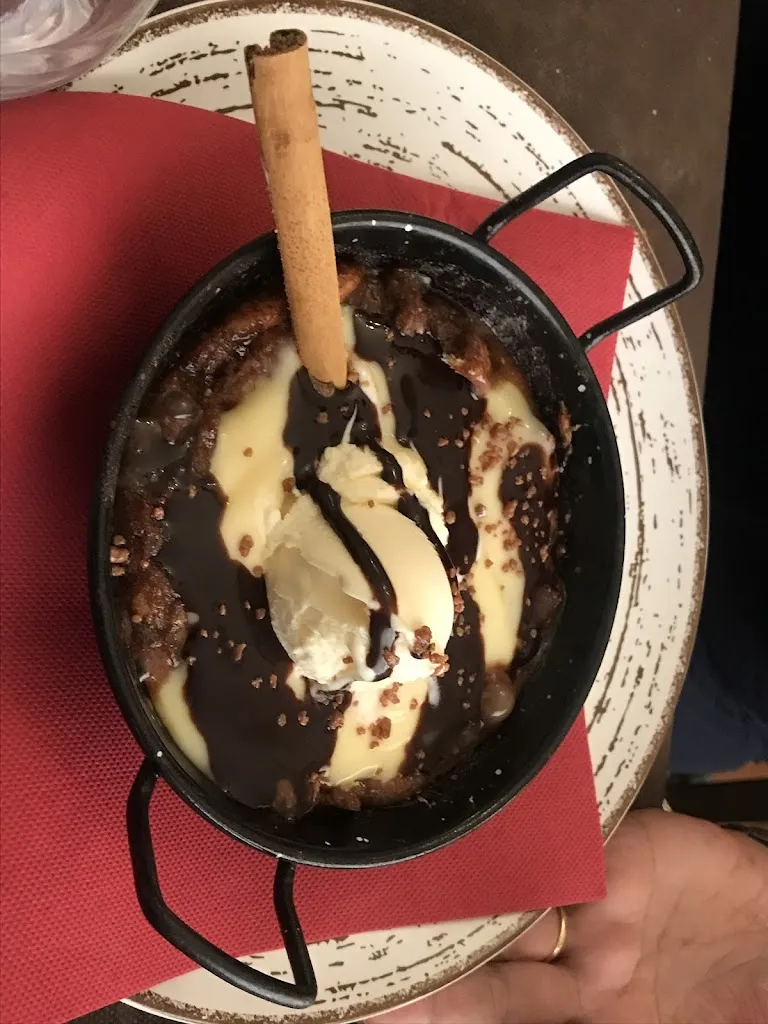 Patricia M. Plaza García_Bar Rurix_Mota del Cuervo_review