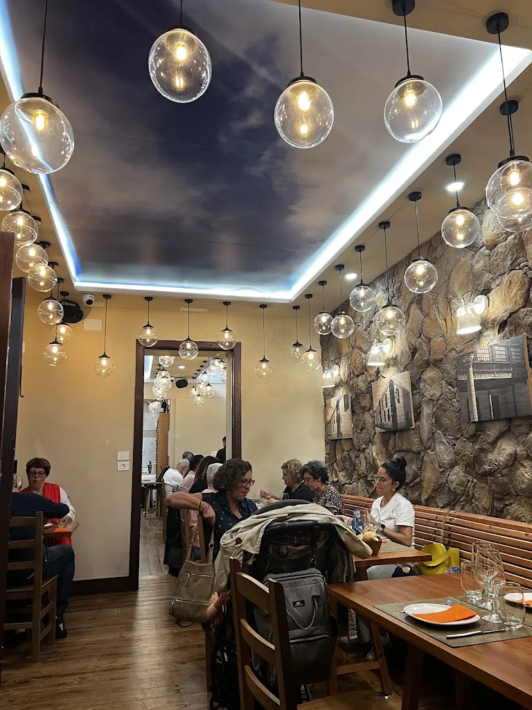 Kate Ovsianyk._El Mesón De La Laguna_Lagunaseca_review