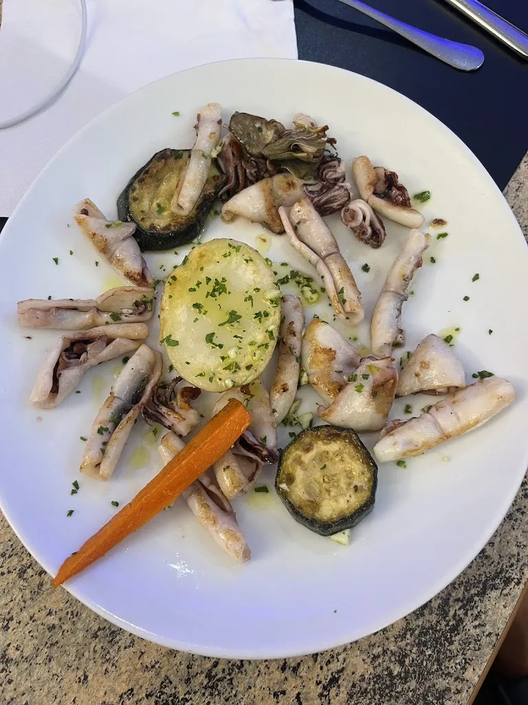 Irina Gorokh_Bar La Gallega._Lagunaseca_review