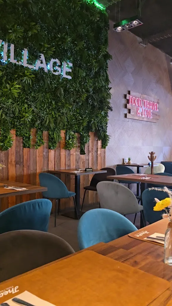 Theatre Village | Vila-seca_Lagunaseca_slider_image_2