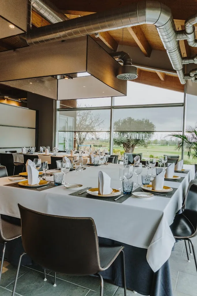 The Lakehouse Bistrot restaurant in Lagunaseca