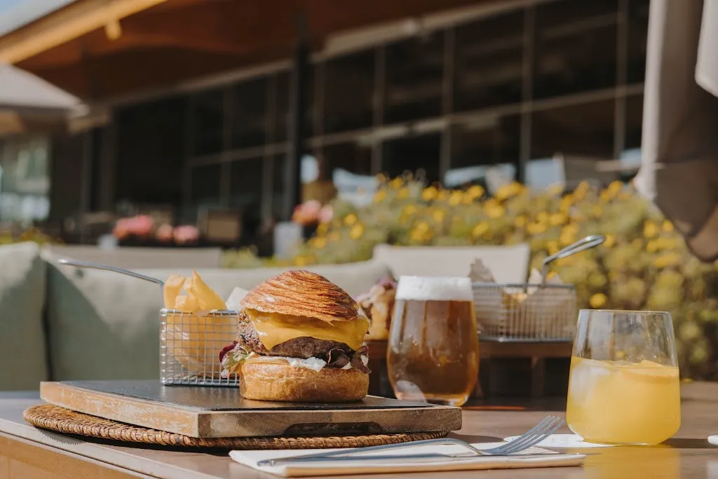 The Lakehouse Bistrot_Lagunaseca_slider_image_2