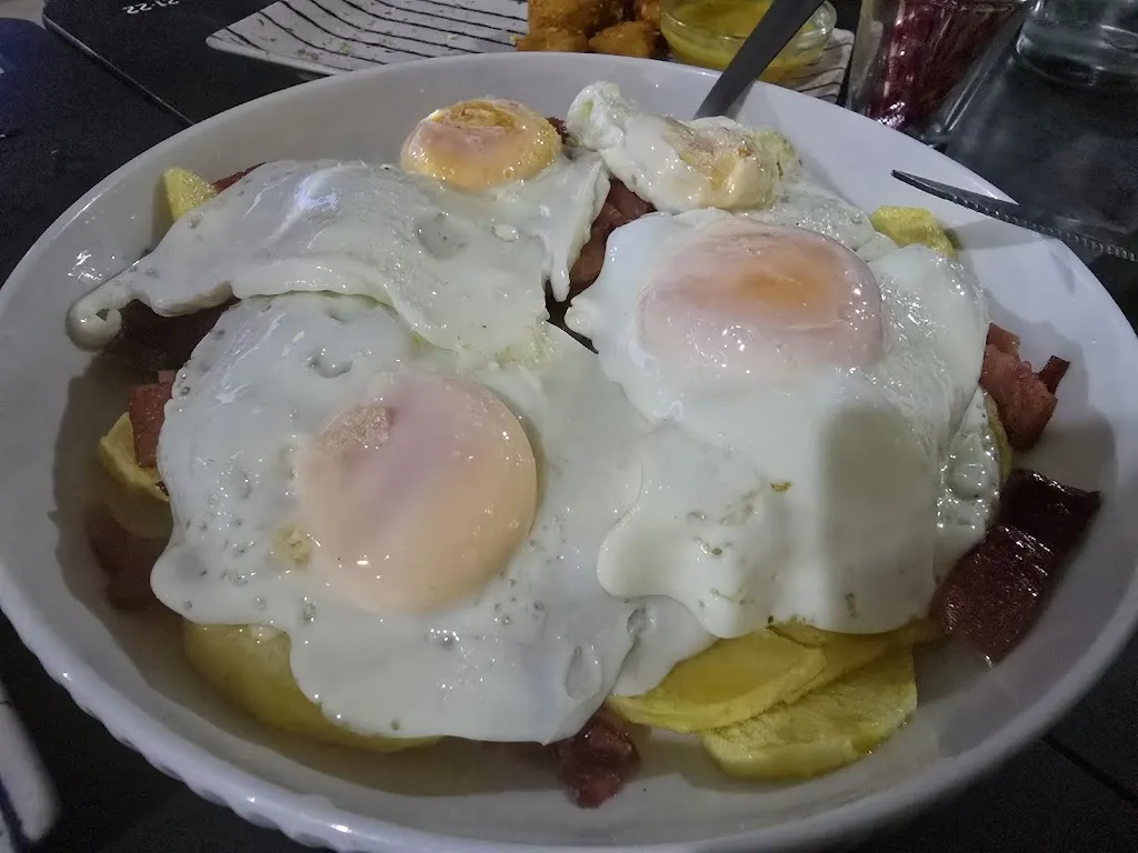 Cristina Martin_BAR-RESTAURANTE Mariana._Olmedilla de Eliz_review