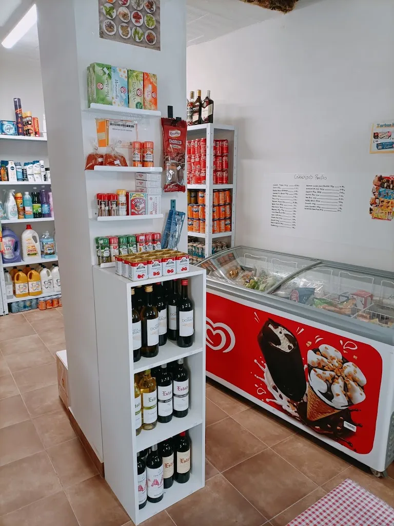 La tienda del pueblo_Pajaroncillo_slider_image_2