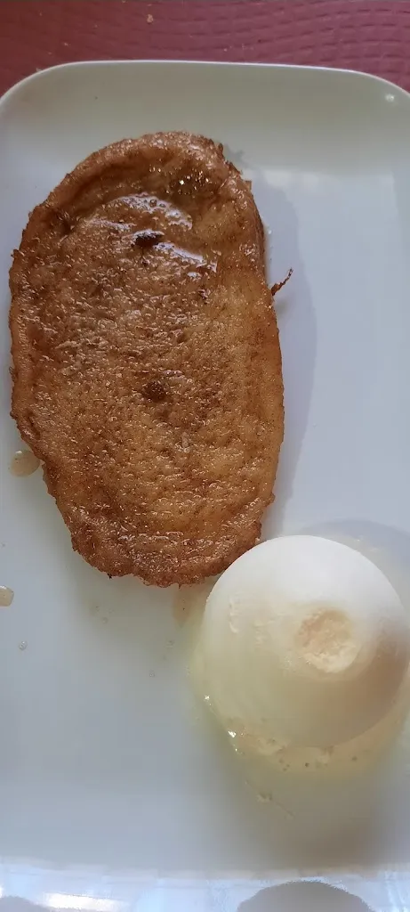 Ana Pérez_BAR D' ABAJO_Osa de la Vega_review