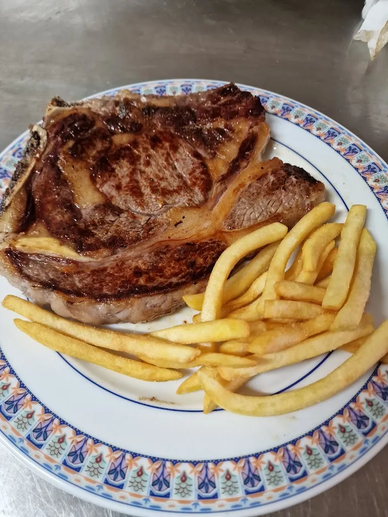 BAR D' ABAJO restaurant in Osa de la Vega