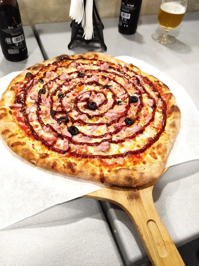 Menu_Vega Pizza._Osa de la Vega_image_9