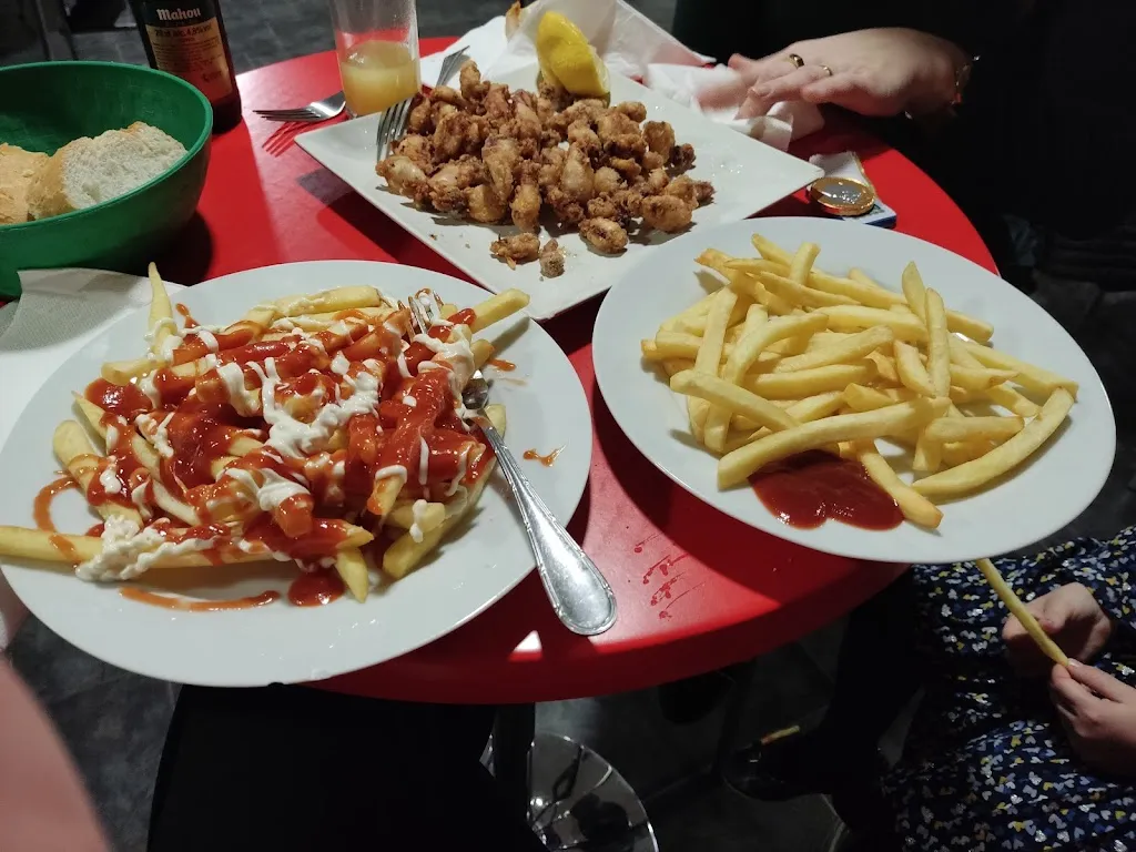 Bar Los Arcos restaurant in Palomares del Campo