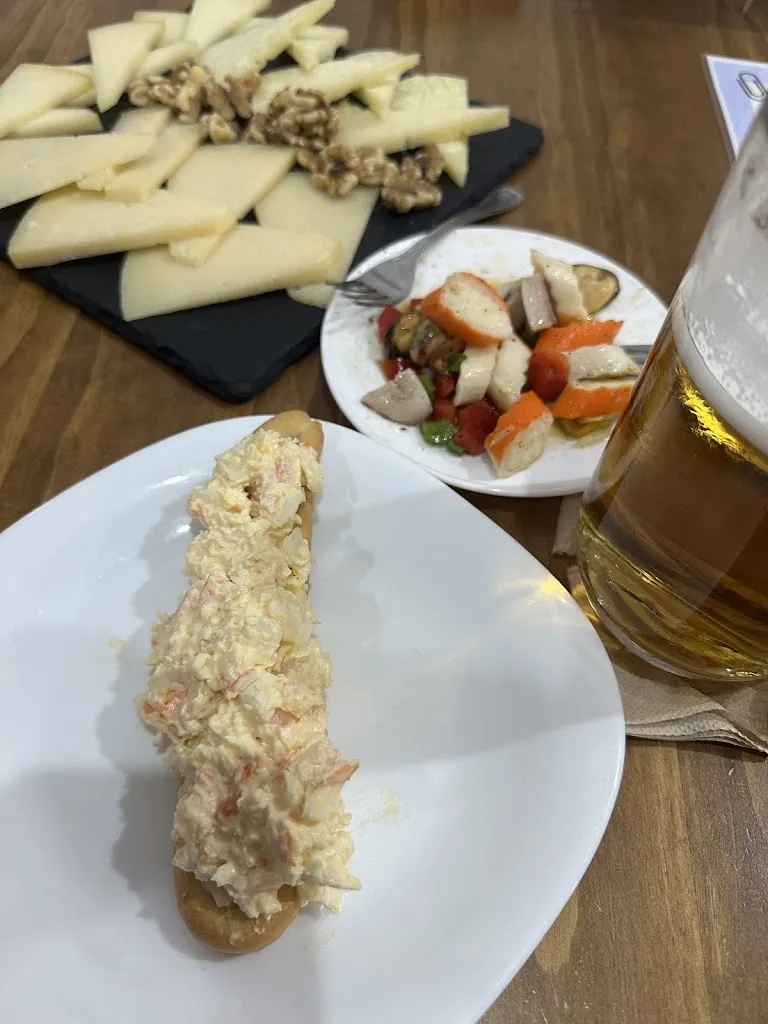 Daiana Roldan_Bar La Plaza_Riópar_Bewertung