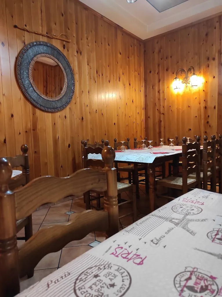 Restaurante Los Tejares restaurant in Pedernoso El
