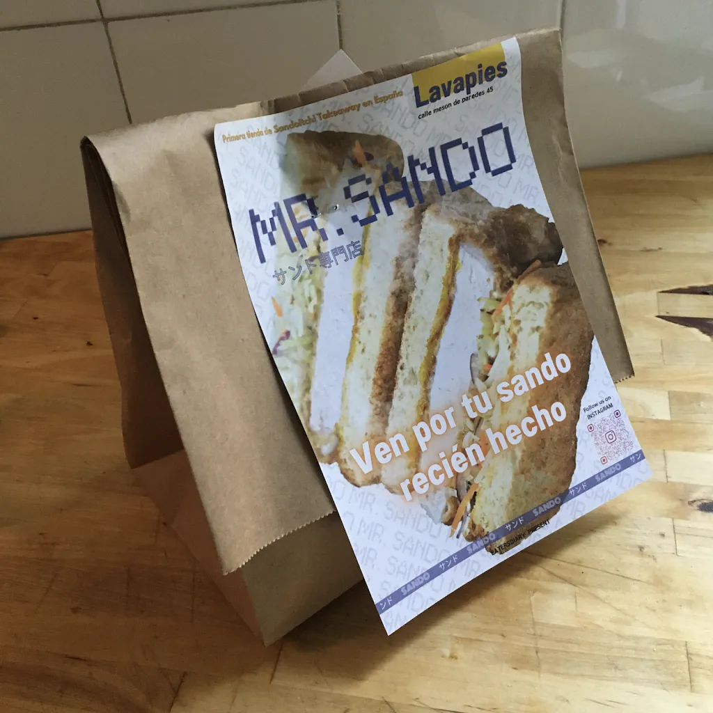 B COME_Mr Sando_Paredes_review