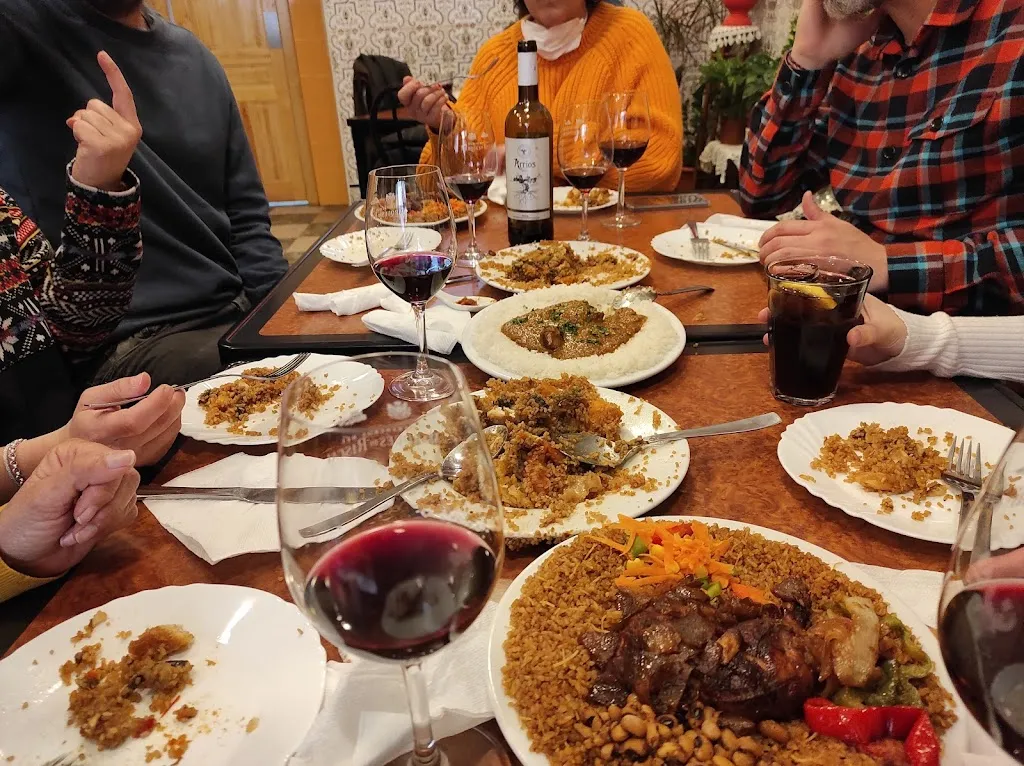 Menu_Bar Colores Comida Senegal_Paredes_image_6