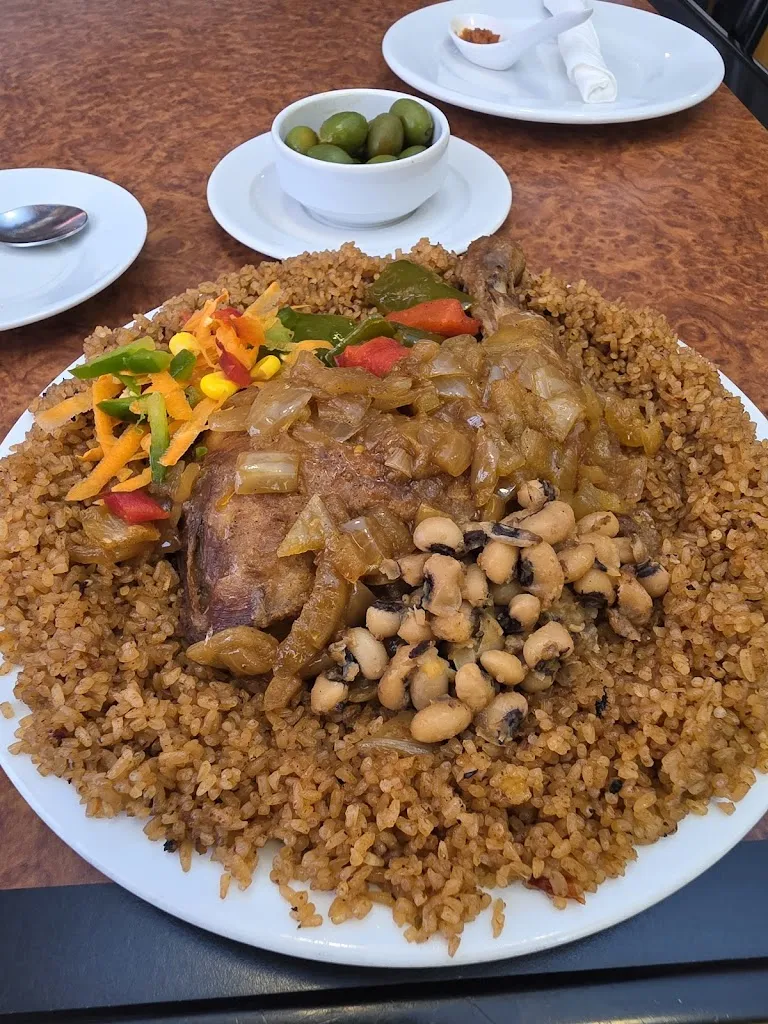 K TO THE E TO THE KE_Bar Colores Comida Senegal_Paredes_review