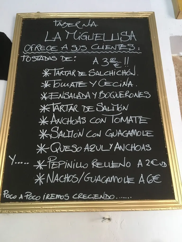 Menu_Bar La Miguelusa_Paredes_image_2