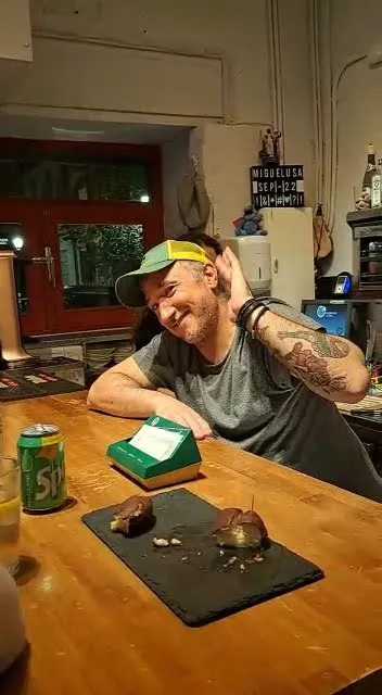 John Fulton_Bar La Miguelusa_Paredes_review