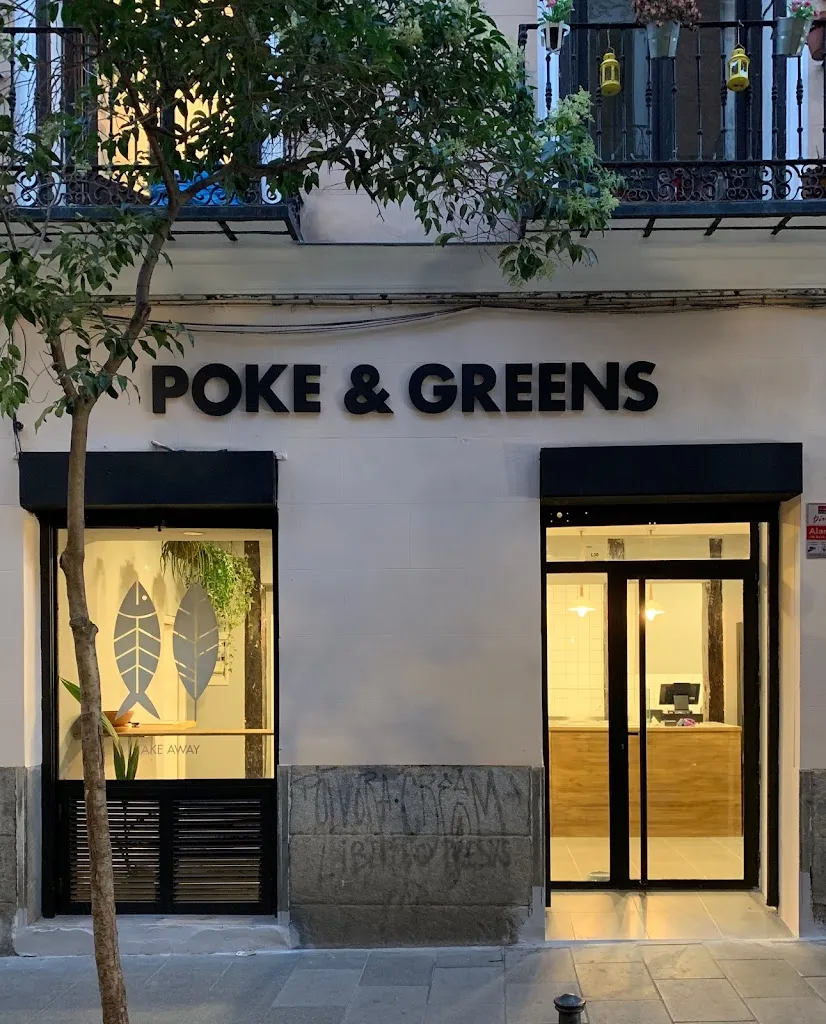 POKE&GREENS restaurant in Paredes