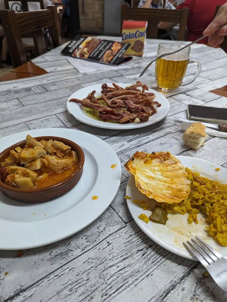 Alejandro de Lahoz Perez_Bar Avenida_Motilla del Palancar_review