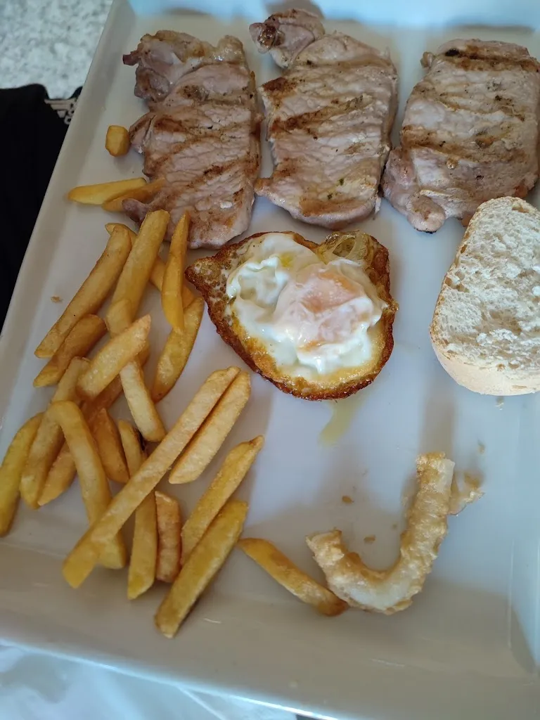 Nacho López Moreno_Bar Restaurante Stop_Motilla del Palancar_review