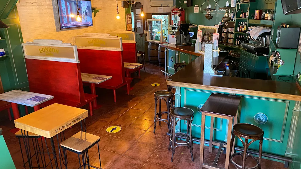 London Café restaurant in Motilla del Palancar