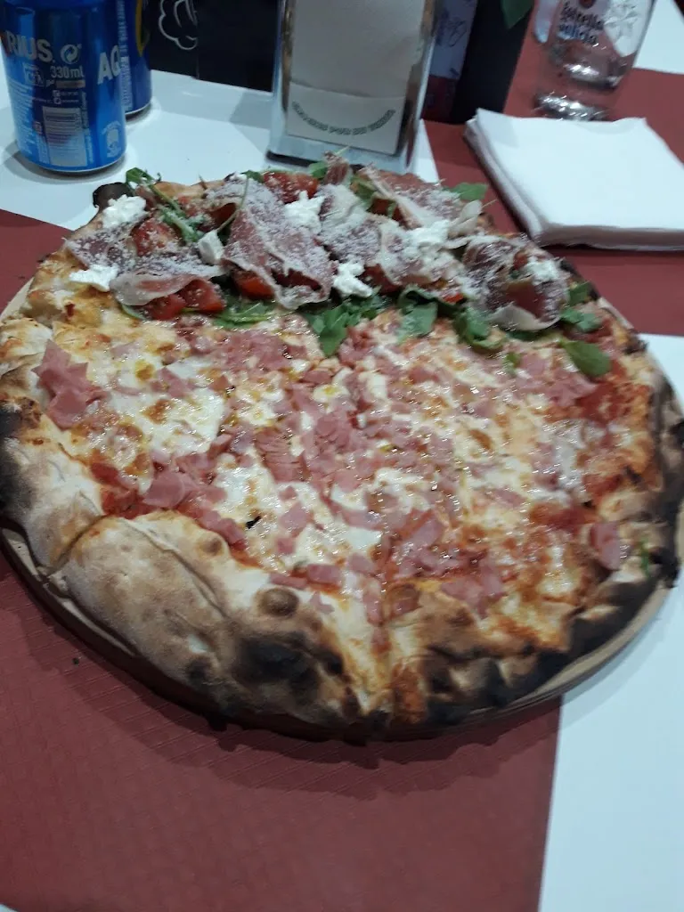 Menu_Italyan Pizza - Pizzería_Motilla del Palancar_image_7