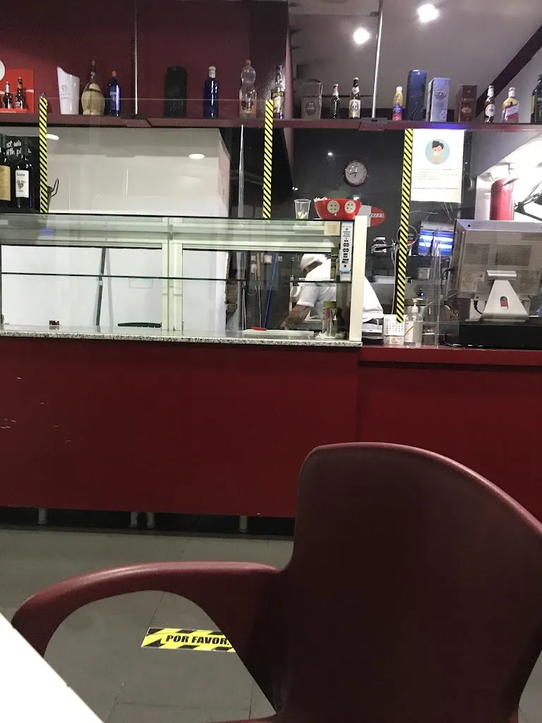 Michal S_Italyan Pizza - Pizzería_Motilla del Palancar_review