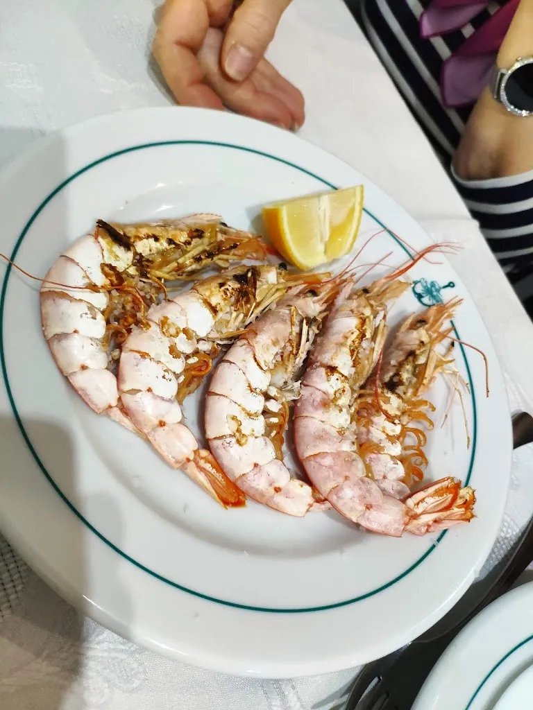 Cafetería Restaurante Vermont restaurant in Baña A